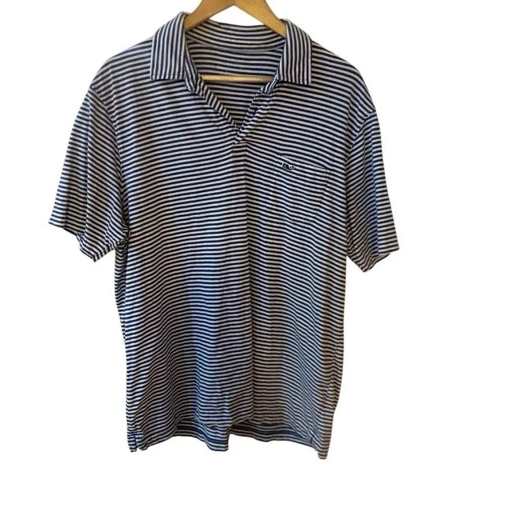Vineyard vines golf polo short sleeve, striped blue white size large inside the